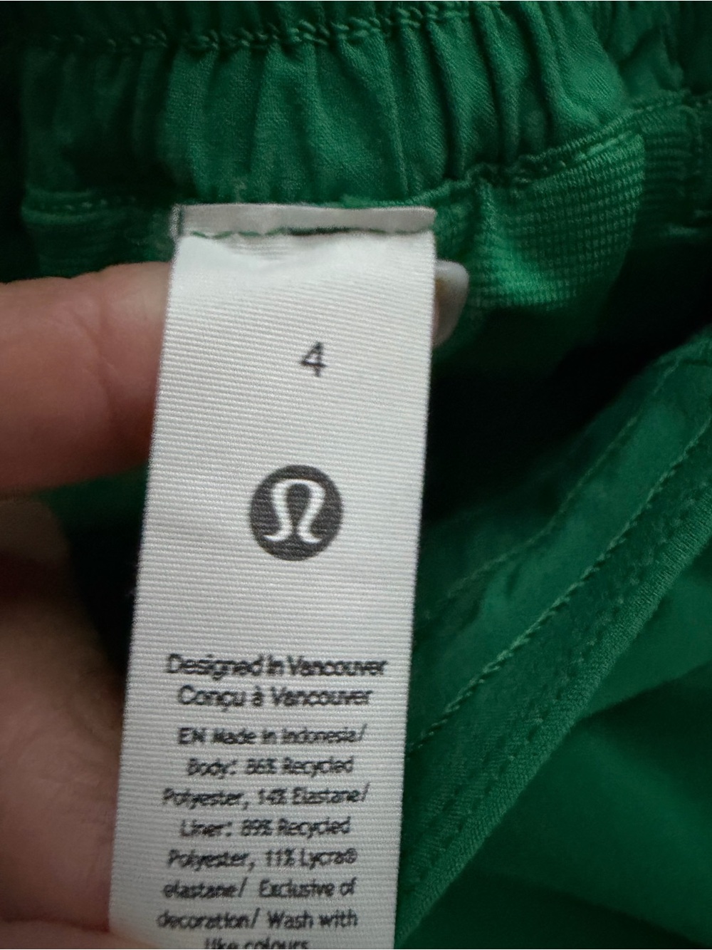 Lululemon women’s size 4 shorts - Picture 2 of 4